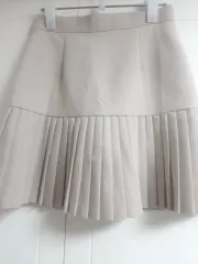 ベージュ 裾 プリーツ スカート S 44 55