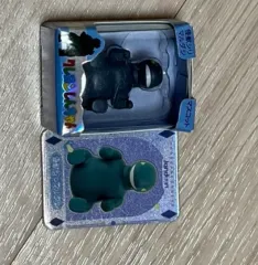 クレヨンしんちゃん R フィギュア