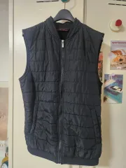 ZARA メンズ ブラック ダウン ベスト