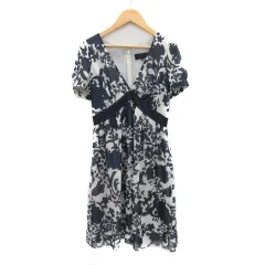 アンタイトル UNTITLED ワンピース ひざ丈 半袖 Vネック 総柄 2 紺 ネイビー オフホワイト /YK2