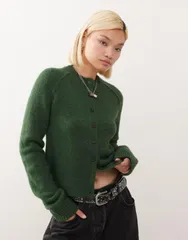ウィークデイ レディース アウター カーディガン ウール Weekday wool blend fitted cardigan in heathered dark Dark green melange グリーン