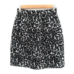インディヴィ INDIVI フレアスカート ミニ丈 ヒョウ柄 レオパード柄 36 S マルチカラー 黒 ブラック 白 ホワイト /YK35