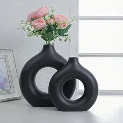 【セラミック風で軽量】ボヘミアンスタイル 幾何学模様 中空ラウンド花瓶 プラスチック製 ドーナツ型 フラワーベース 水耕栽培 おしゃれ リビング 玄関 インテリア