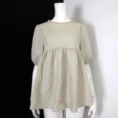 神戸レタス Kobe Lettuce トップス ブラウス ペプラム バックリボン エンボス加工 ボリューム パフスリーブ 5分袖 半袖 M グレージュ