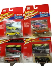 ジョニーライトニング『1970 HEMI CUDA』『1970 PLYMOUTH ROAD RUNNER』『1956 CHEVY』『1969 CHEVY NOVA SS』 4台おまとめ    S7-10-369