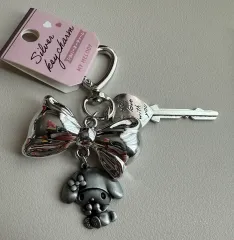 サンリオ マイメロディ シルバー 鍵 キーホルダー