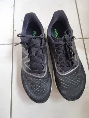 ニューバランス フューエルセル レベル v3 / 275 出品