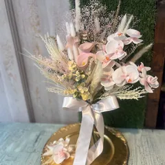 ふわふわ淡いピンクのmixブートニア付き　　結婚式　パーティー　フォトウェディング