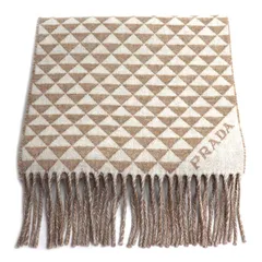 2026年最新】プラダ マフラーの人気アイテム - メルカリ