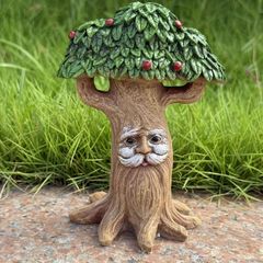 トア・ボーグ 木の上の茶色と白のフクロウ 14cm 1960年代 - メルカリ