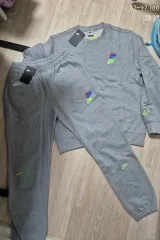 ナイキ マルチロゴ トレーニングウェア セット (新品)