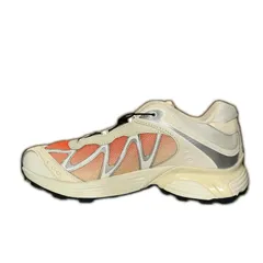 未使用 SALOMON XT-WHISPER スニーカー サロモン 477617 Shortbread