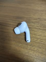 Apple AirPods Pro 2世代 片耳 L 片方 左耳 ライトニングモデル - メルカリ