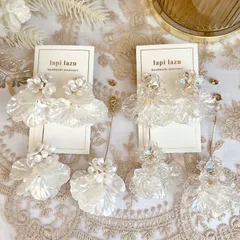 2way 2連小花×花びら ホワイトorオーロラ 《ピアス/イヤリング》