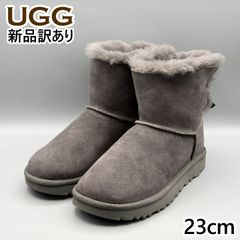 【極美品】UGG アグ アレーナ モカシン ムートンブーツ23cm グレー 極美品】UGG アグ クラシックミニ ムートンブーツ グレー 23cm - メルカリ