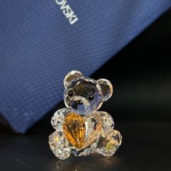 SWAROVSKI クリスタル ベア ハート 置物 - メルカリ
