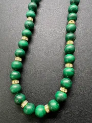 マラカイト風グリーンネックレス
