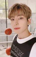 【中古】コレクションカード(男性) SEVENTEEN/WONWOO(ウォヌ)/「SEVENTEEN GLOBAL OFFICIAL FANCLUB `CARAT’ MEMBERSHIP KIT『SEVENTEEN IN TWENTY』」同梱フォトカード