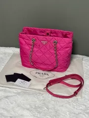 プラダ PRADA ナイロン キルティング チェーンバッグ ショルダーバッグ 新品 (正規品)