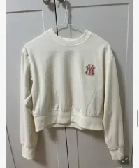 MLB クロップド スウェット