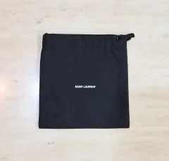 新品/正規品 Saint Laurent サンローラン ダストバッグ Saint Laurent サンローラン バッグ Saint Laurent サンローラン 財布 YVES SAINT LAURENT イヴ・サンローラン 財布