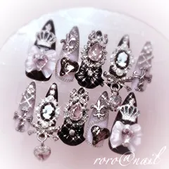 現品 ネイルチップ 量産型 地雷系 ゴテゴテ 推し活 ピンク×ブラック チャームネイル