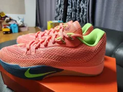 新品 NIKE ナイキ バスケシューズ ST フレア 280mm 出品