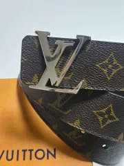 ルイヴィトン モノグラム ベルト シルバー