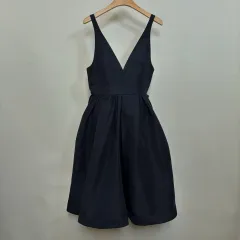 cos 딥 Vネック ONE PIECE 36