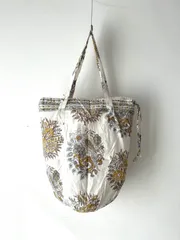 ANOKHI新作巾着型マチ有エコバッグ／White