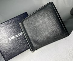 PRADA プラダ サフィアーノ ブランドロゴ ブラックレザー
