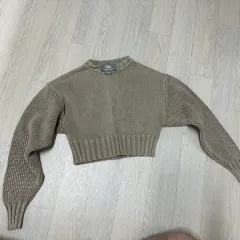 ザラ クロップド ニット 長袖 トップス