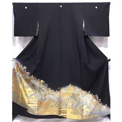 黒留袖 金駒の刺繍 ししゅう 五七の桐の柄 ゴールド - メルカリ