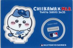 新品未開封 ちいかわ MLB ホログラム缶バッジ 1BOX - メルカリ