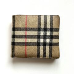 BURBERRY ノバチェック 二つ折り財布 - メルカリ