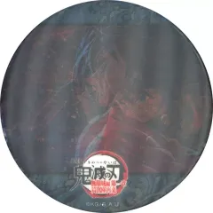 【中古】バッジ・ピンズ 冨岡義勇(B) 「劇場版 鬼滅の刃 無限城編 第一章 猗窩座再来×ufotable Cafe×マチ★アソビCAFE 決戦の火蓋を切る 第1期 炭治郎＆義勇VS猗窩座 第一期 水の呼吸ランダムアクションアニメーション缶バッジ」