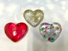 ハンドメイド    レジン製ハート形    ※説明文をお読みください。