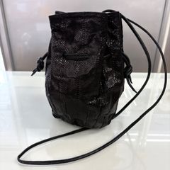 激レア極美品】Python Leather ショルダーバッグ ブラック - メルカリ