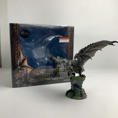 【中古品】 箱難あり カプコン クリエイターズモデル 銀火竜 リオレウス 希少種カプコン フィギュアビルダー モンスターハンター 限定版 モンハン フィギュア 【063-260222-mh-11-fuzh】