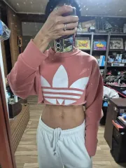 アディダス クロップド スウェット ピンク