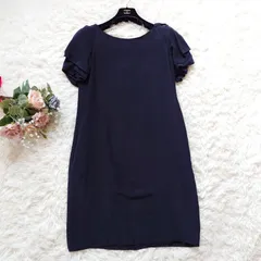 近年モデル　ヴァレンティノ　VALENTINO　シルク　ワンピース　ドレス　フリル　ボリューム袖　ブラック　黒　4　イタリア製　オケージョン　パーティー　結婚式　お呼ばれ