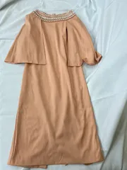 ドレス ワンピースドレス 結婚式 同窓会 ひざ丈ドレス ビジュー ケープ フォーマル オレンジ ピンクベージュ dl0076