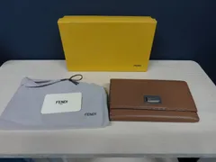 FENDI フェンディ 長財布 ピーカブー セレリア レザー ブラウン系