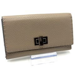 FENDI フェンディ ピーカブー 長財布 ターンロック - メルカリ