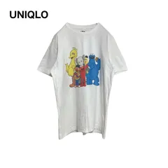 【人気】UNIQLO ユニクロ　セサミストリート　Tシャツ　白　S