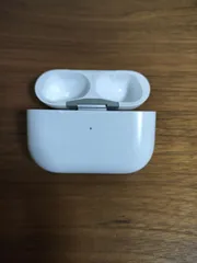 （正規品）Apple AirPods Pro 2世代 充電ケースのみ Lightningモデル