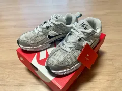 ナイキ V5 RNR キッズ スニーカー 220mm フルセット