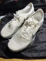 ナイキ ズームX ヴェイパーフライ ネクスト% 3 白 グレー 275