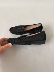 240 カートゲイガー(GEIGER) スウェード ローファー