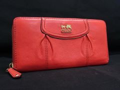COACH コーチ 二つ折り財布 レザー レッド 赤 レディース 女性 箱付き